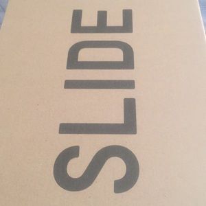 Yezzy’s Slides in the Color Bone